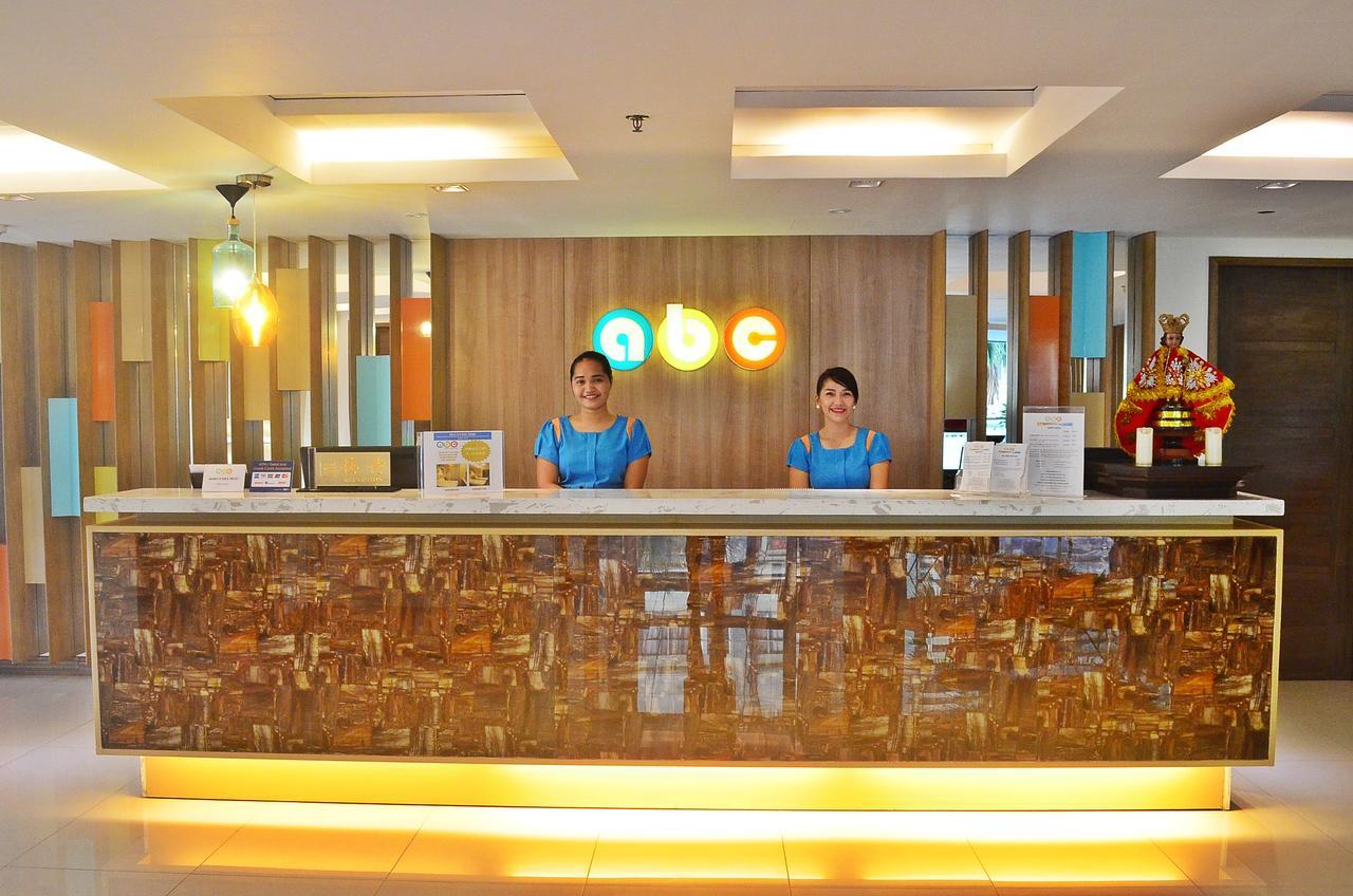 Abc Hotel Cebu Esterno foto